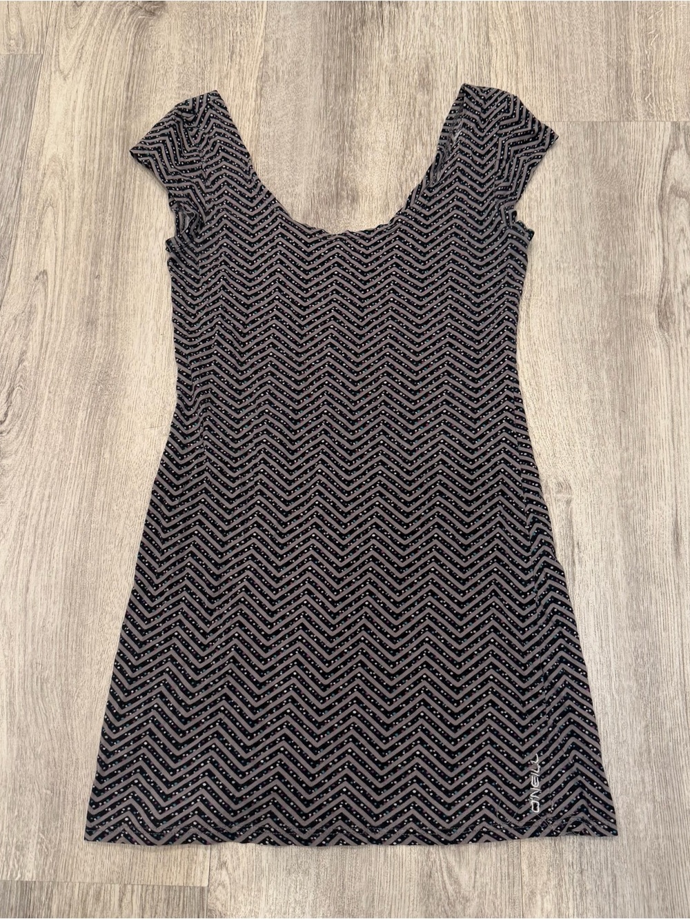 O’Neill Made in‎ USA Gray Black Chevron Cotton Longline Tank Top Size Small